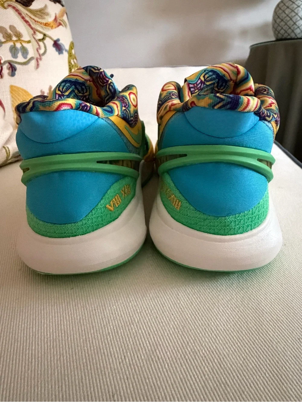 NEW - Nike Kyrie 8 SE TD 'Baltic Blue Multi-Color'. Size 4Y